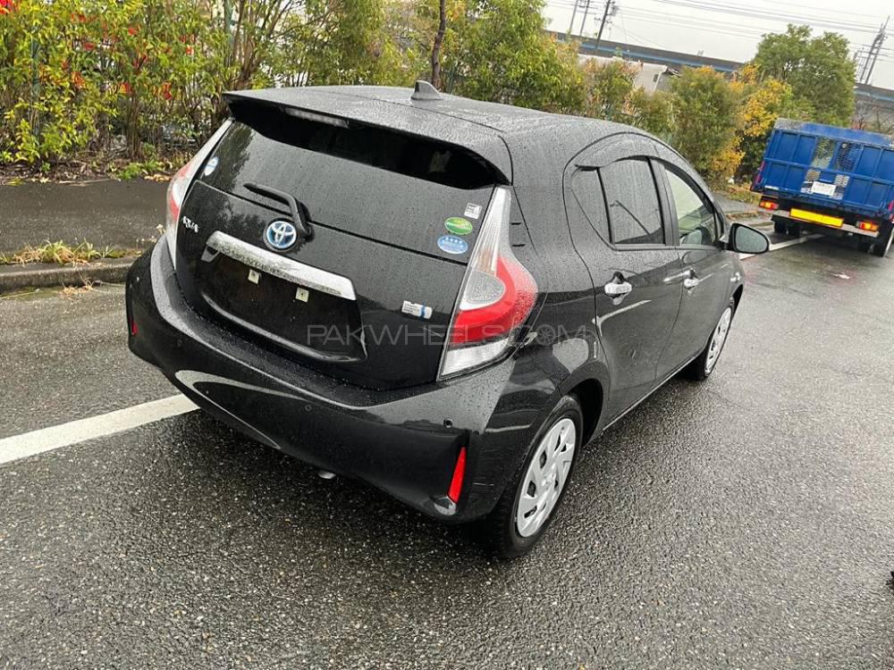 Toyota Aqua 2018 for Sale in Lahore Toyota Aqua 2018 for Sale in Lahore Image-4