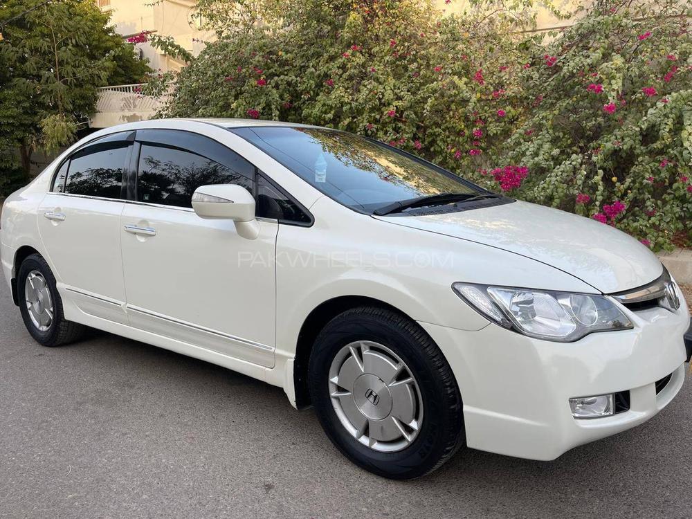 Honda Civic - 2006 Pearl Dream -  Vintage Hybrid Image-1