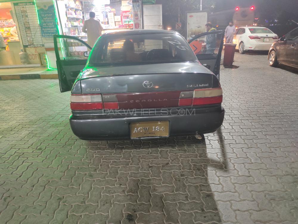 Toyota Corolla 2000 for Sale in Peshawar Image-1