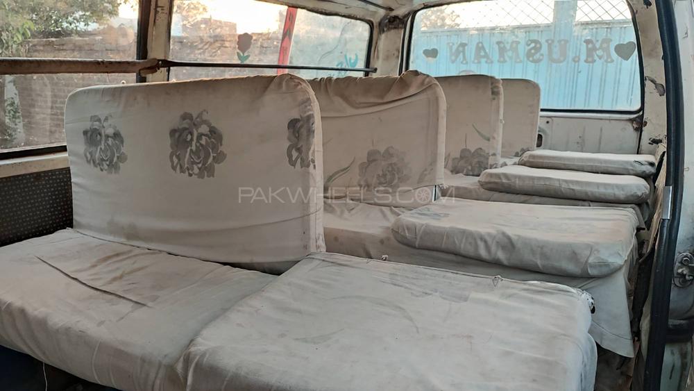 Toyota Hiace 1989 for Sale in Mandi bahauddin Toyota Hiace 1989 for Sale in Mandi bahauddin Image-3