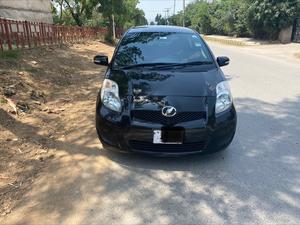 Toyota Vitz RS 1.3 2009 for Sale in Islamabad