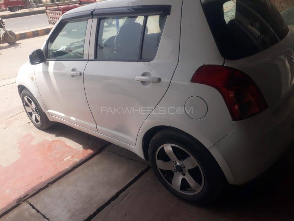 Suzuki Swift 2011 for Sale in Sahiwal Suzuki Swift 2011 for Sale in Sahiwal Image-6