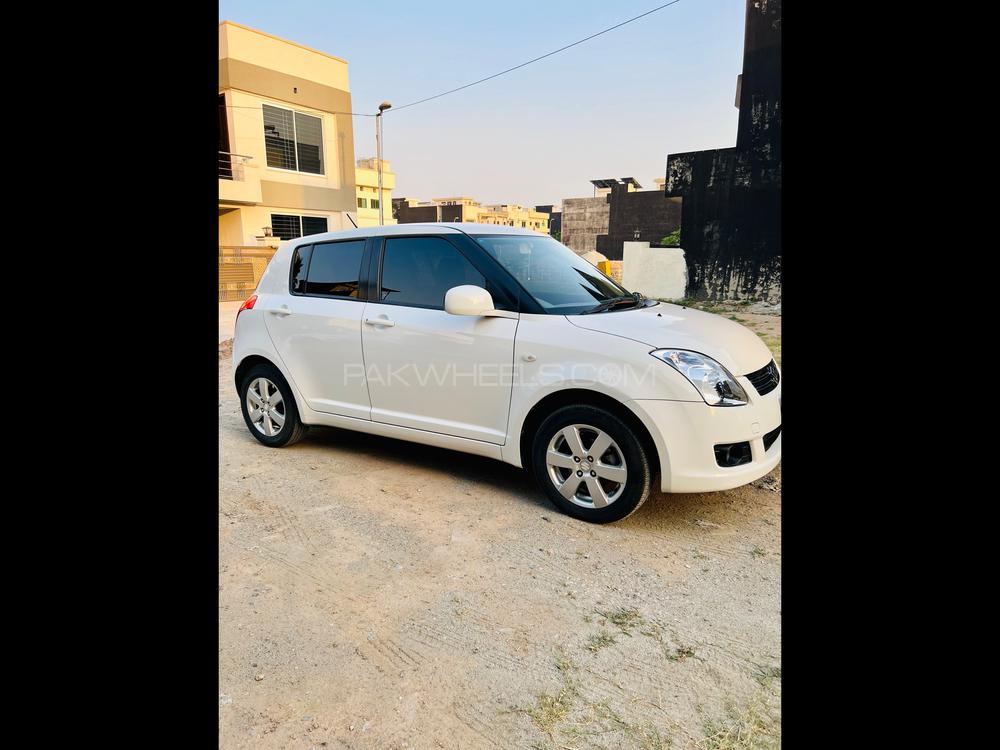 سوزوکی سوئفٹ 2018 for Sale in اسلام آباد سوزوکی سوئفٹ 2018 for Sale in اسلام آباد Image-2