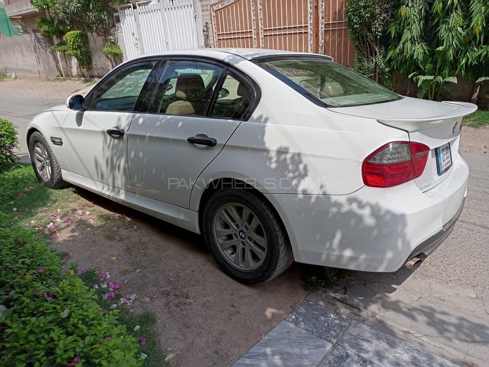 BMW 3 Series 2005 for Sale in Lahore BMW 3 Series 2005 for Sale in Lahore Image-13