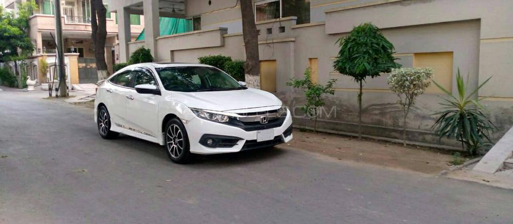 ہونڈا سوک 2016 for Sale in گجرانوالہ ہونڈا سوک 2016 for Sale in گجرانوالہ Image-7