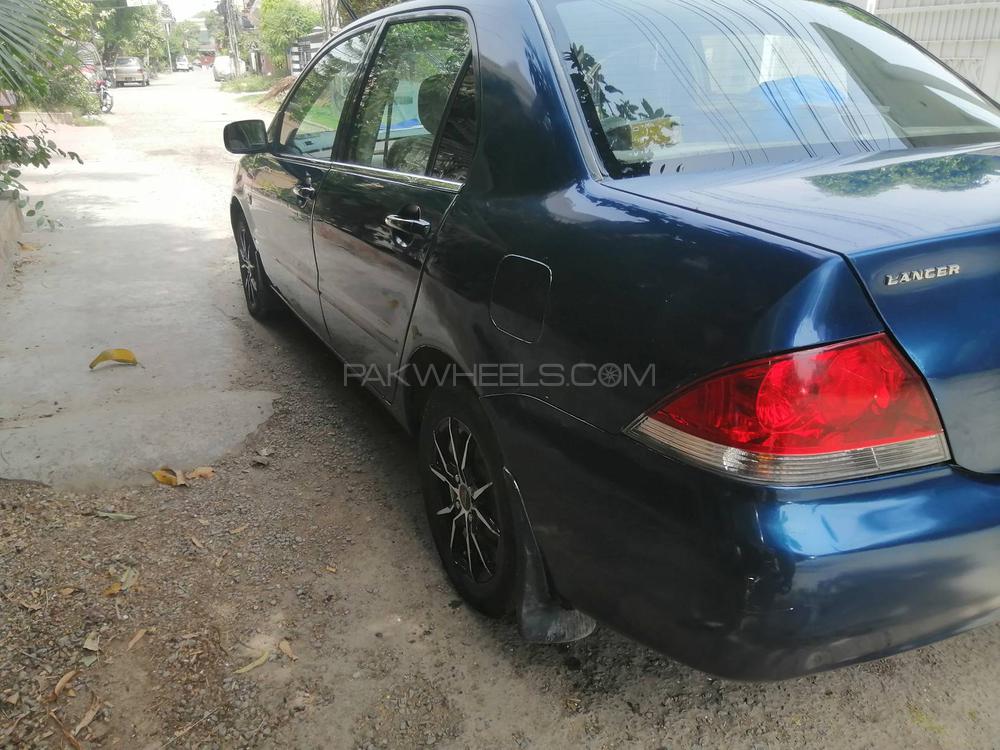 Mitsubishi Lancer 2005 for Sale in Lahore Mitsubishi Lancer 2005 for Sale in Lahore Image-2