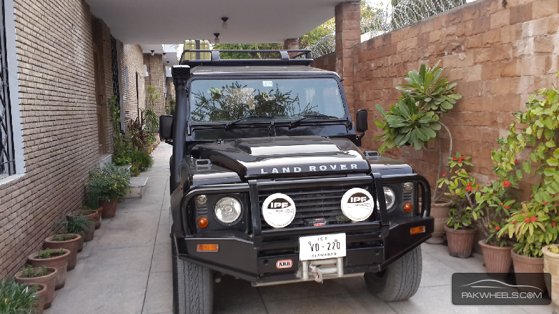 Land Rover Defender 2012 for Sale in Islamabad Image-1