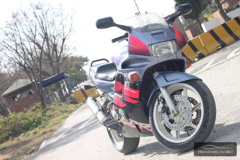 Honda CBR 600RR 1997 for Sale Image-1