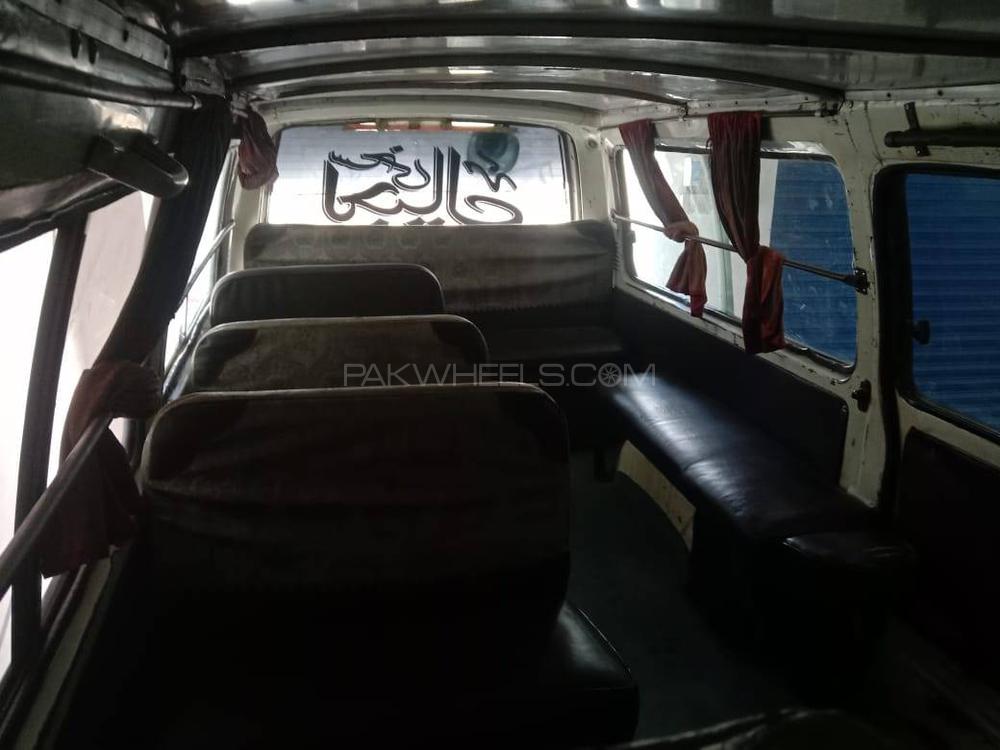 Toyota Hiace 1988 for Sale in Lahore Image-1