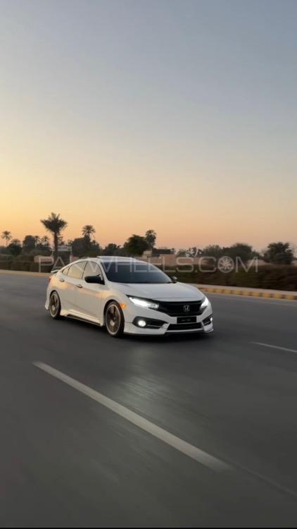 ہونڈا سوک - 2020 Chapter X Image-1
