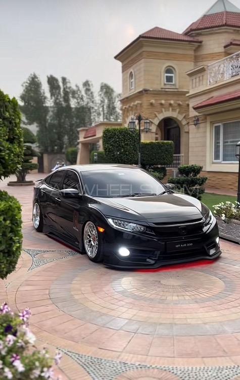 Honda Civic - 2018 illegal X Image-1