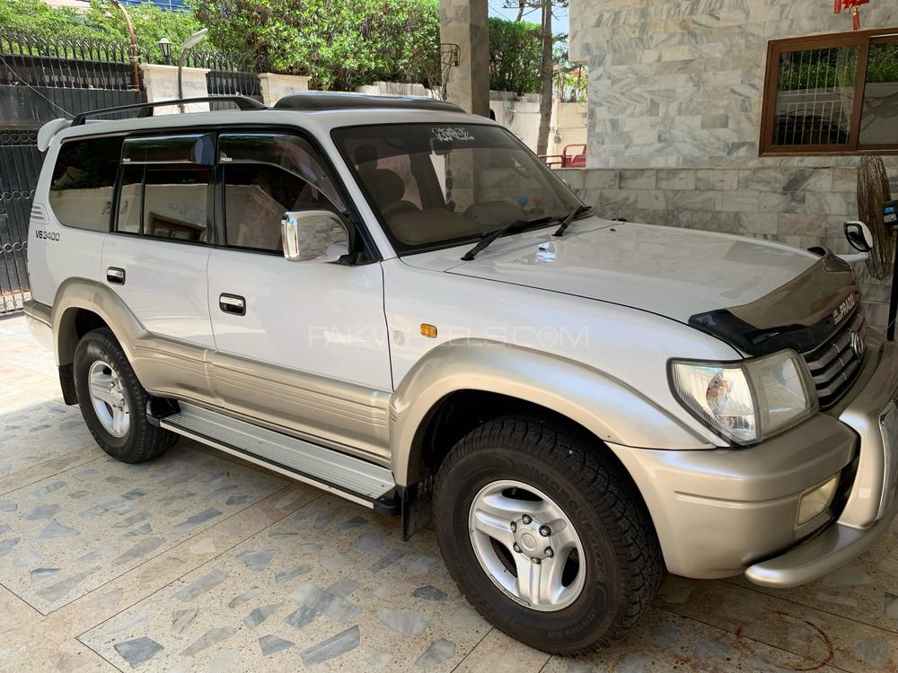 Toyota Land Cruiser 2001 for Sale in Karachi Image-1