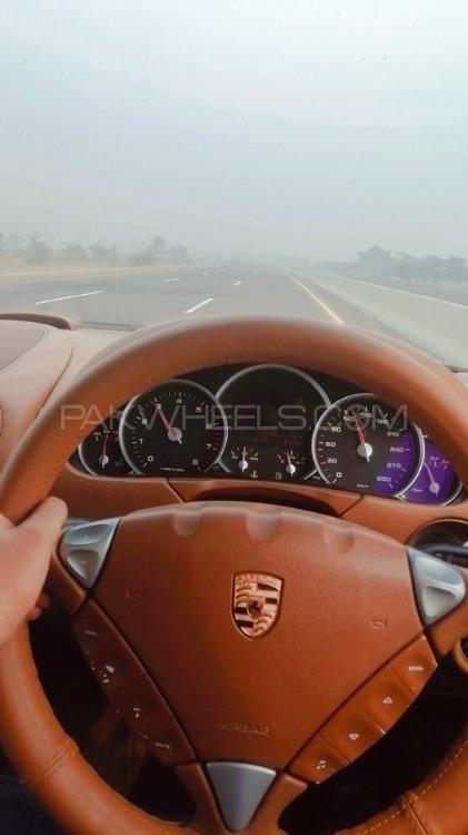 پورشے کائین - 2006 Porsche  پورشے کائین - 2006 Porsche  Image-5