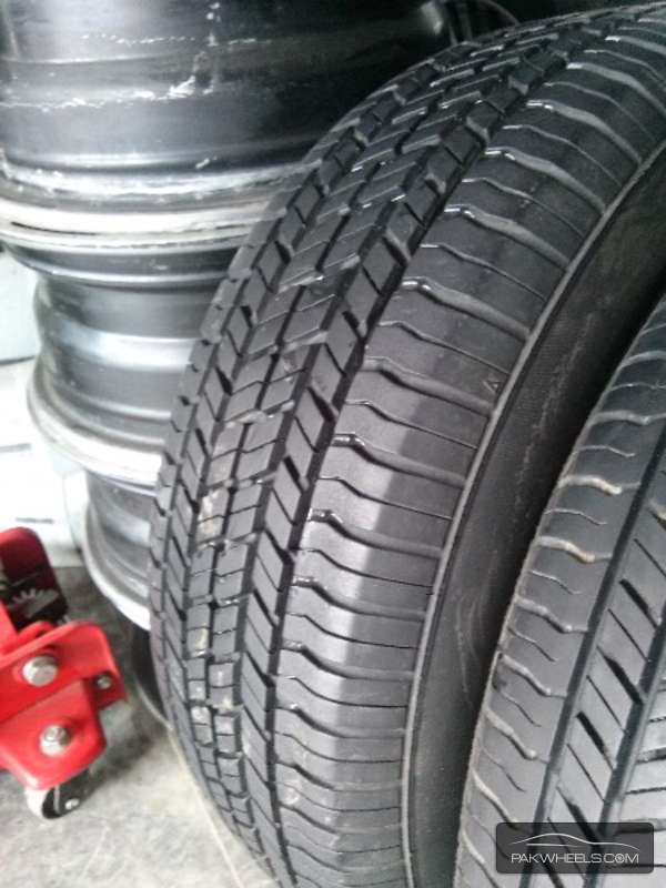 tyres set 215/60R16 excellent condition Yokohama Japan GLI X Image-1