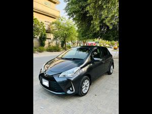 Toyota Vitz F Smile Edition 1.0 2018 for Sale in Multan