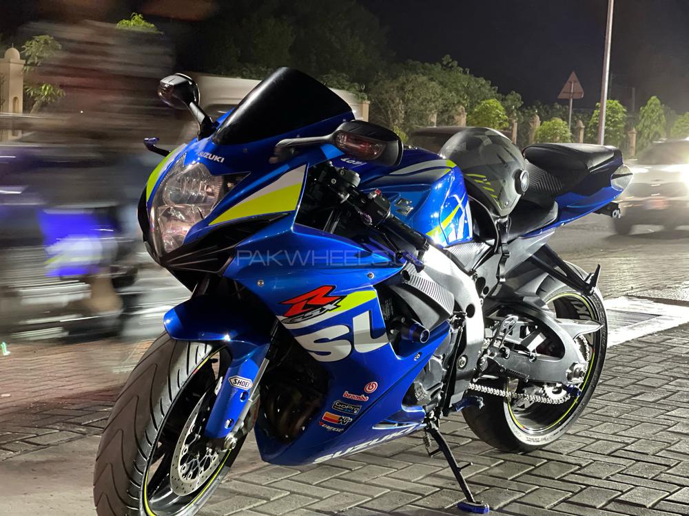 Suzuki gsxr on sale 600 pakwheels