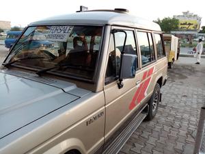 Mitsubishi Pajero Exceed 2.5D 1990 for Sale in Dina