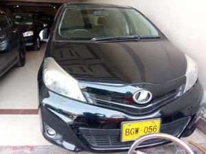 Toyota Vitz F 1.3 2012 for Sale in Multan