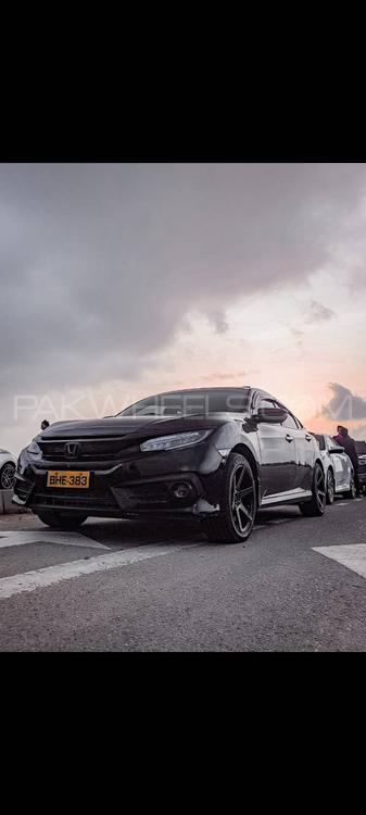 Honda Civic 2016 for Sale in Karachi Image-1