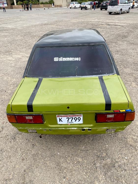 Toyota Corolla - 1982 Green chilli Toyota Corolla - 1982 Green chilli Image-3