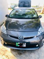 Toyota Prius S Touring Selection 1.8 2011 for Sale in Swabi