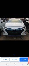 Toyota Prius PHV (Plug In Hybrid) 2017 for Sale in Kamra