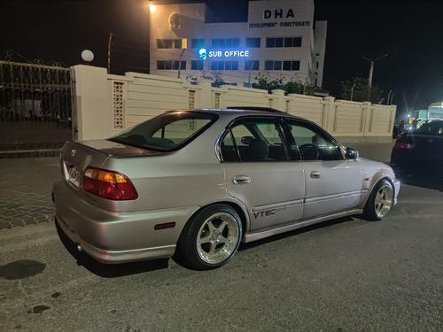 ہونڈا سوک - 2000