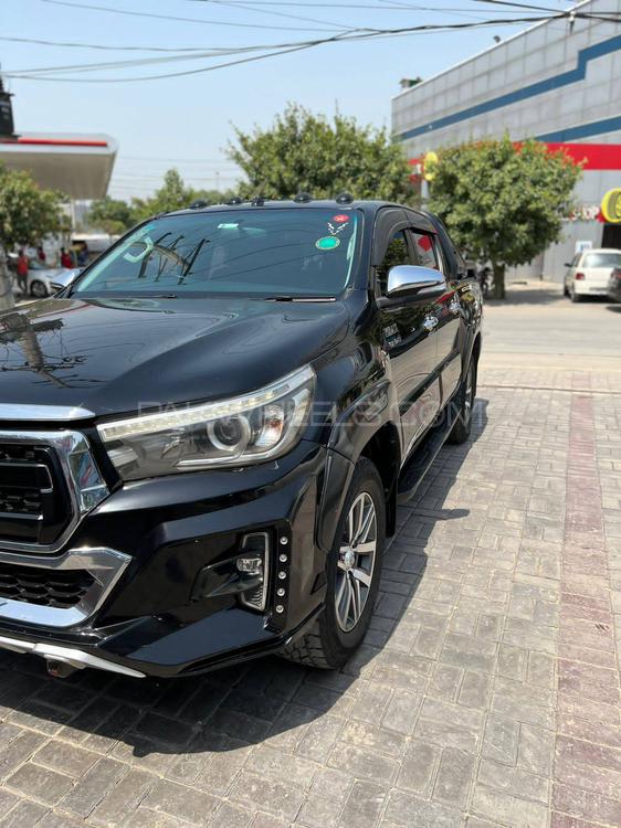 Toyota Hilux 2019 for Sale in Lahore Image-1