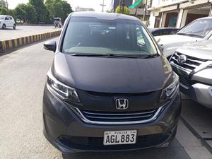 Honda Freed + Hybrid EX 2017 for Sale in Lahore