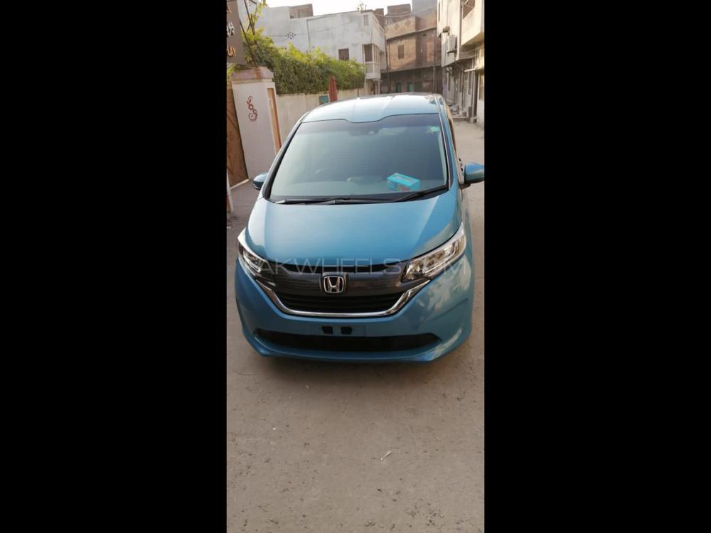 Honda Freed 2018 for Sale in Lahore Image-1