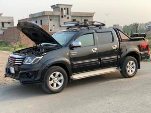Toyota Hilux 2007 for Sale in Gujrat