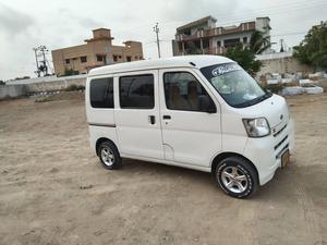 Daihatsu Hijet 2014 for Sale in Karachi