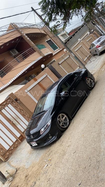 Honda Civic - 2015 Blacky Image-1