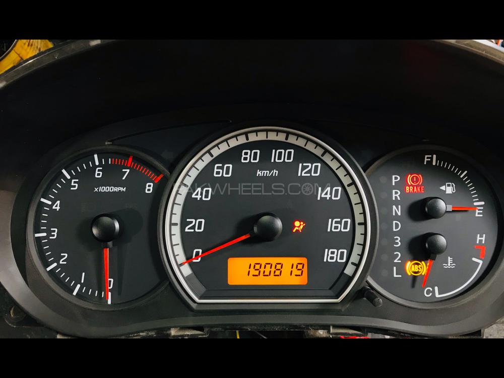Suzuki Swift Genuine Speedometer  Image-1