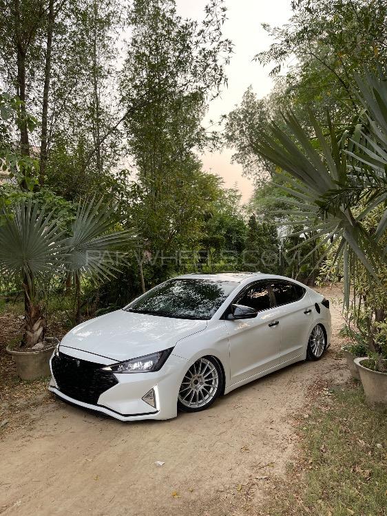 ہنڈائی ایلانٹرا - 2021 Elanorita Image-1