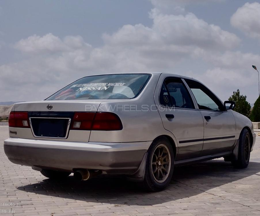 نسان سینٹرا - 2001 Sentra نسان سینٹرا - 2001 Sentra Image-2