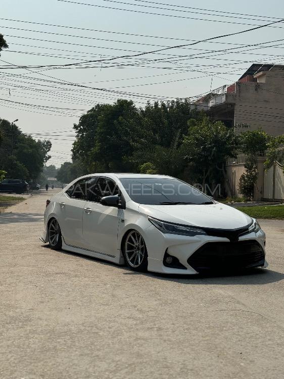 Toyota Corolla - 2019 Sozoz Image-1