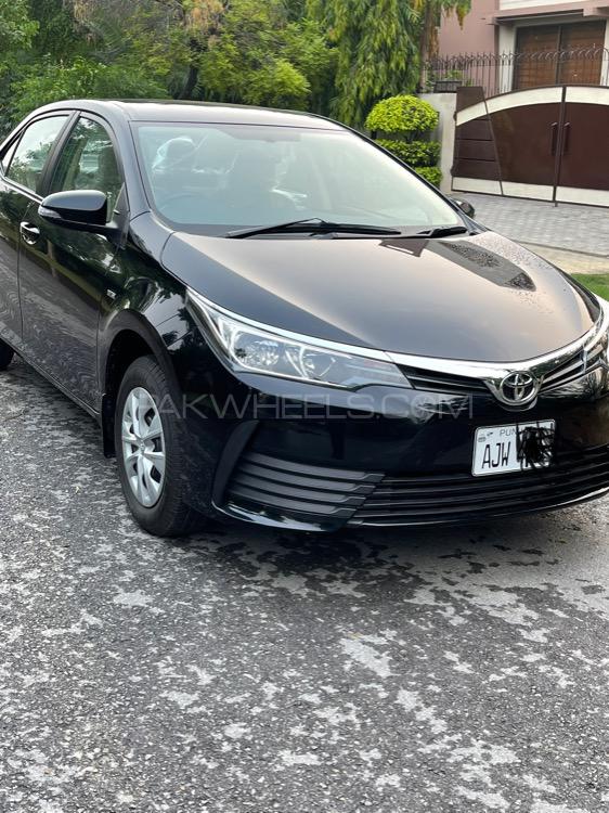 Toyota Corolla 2020 for Sale in Lahore Image-1