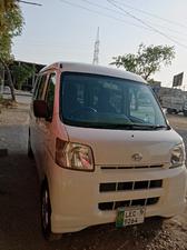 Daihatsu Hijet Deluxe 2015 for Sale in Wah cantt