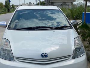 Toyota Prius S 2016 for Sale in Mardan