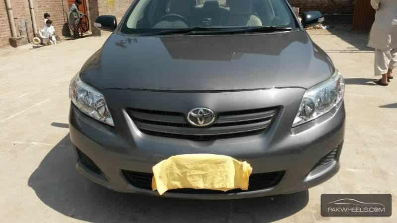 Toyota Corolla 2011 for Sale in Multan Image-1
