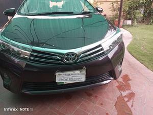 Toyota Corolla Altis CVT-i 1.8 2014 for Sale in Lahore