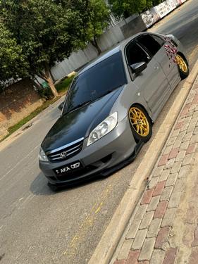 ہونڈا سوک - 2005