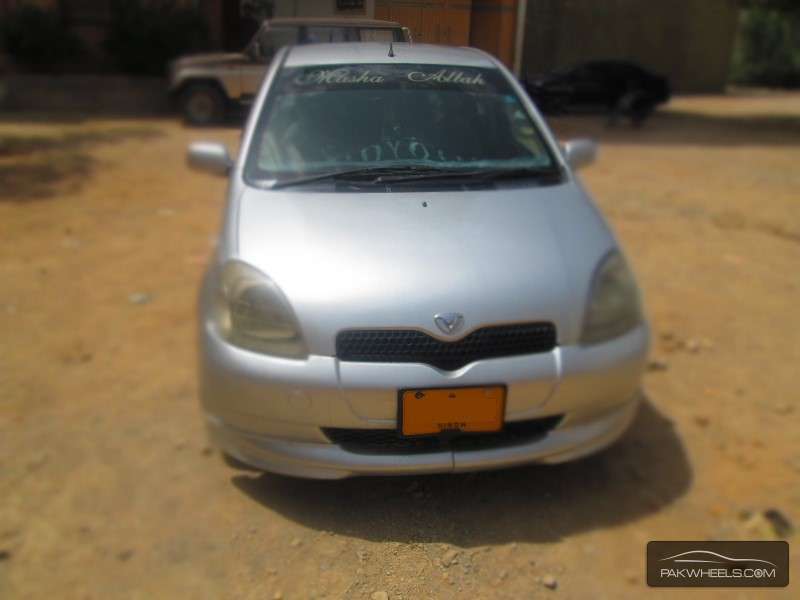 Toyota Vitz 1999 for Sale in Karachi Image-1