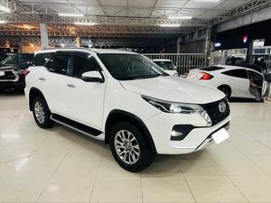 Toyota Fortuner 2.8 Sigma 4 2021 for Sale in Peshawar