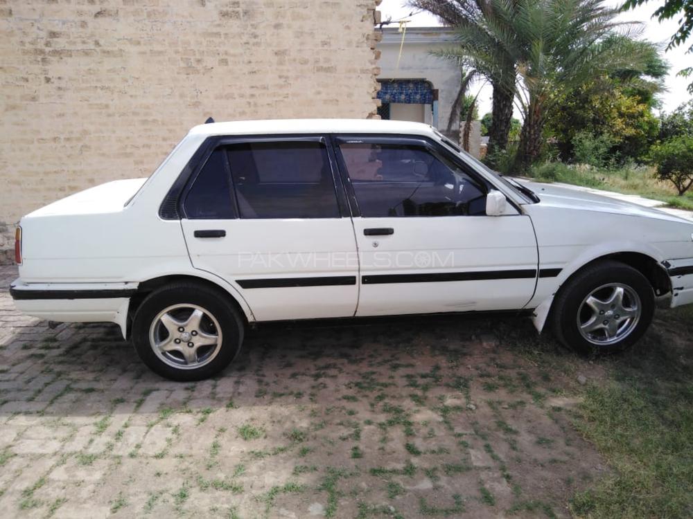 Toyota Corolla GL Saloon 1986 for sale in Chakwal | PakWheels