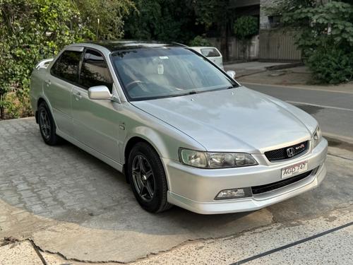 ہونڈا اکارڈ - 2002