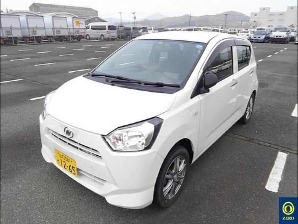 Daihatsu mira 2018