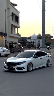 ہونڈا سوک - 2019