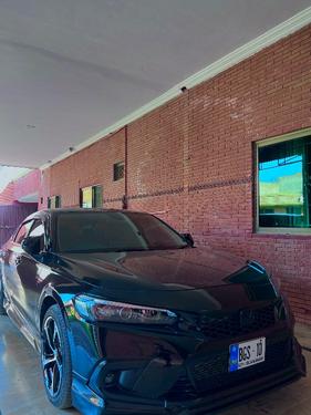 ہونڈا سوک - 2025